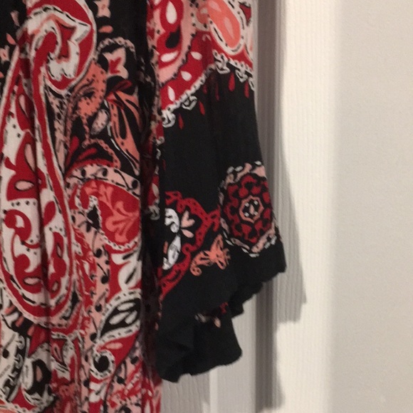 LOFT Spring/Summer Blouse - Picture 3 of 5